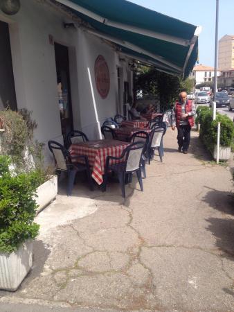 Cafe de Paris
